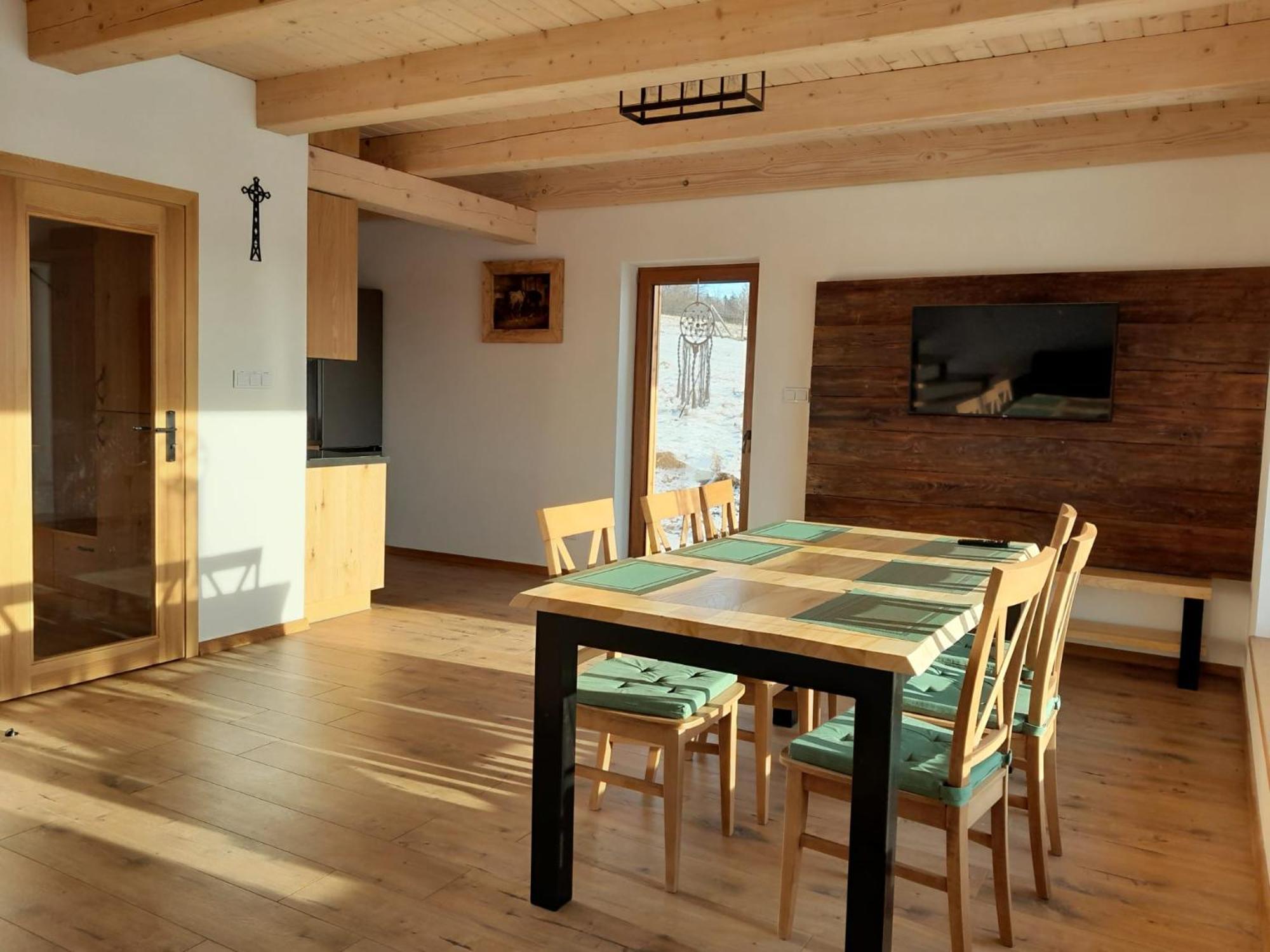 Kuznia Nowica Apartment Uscie Gorlickie ภายนอก รูปภาพ